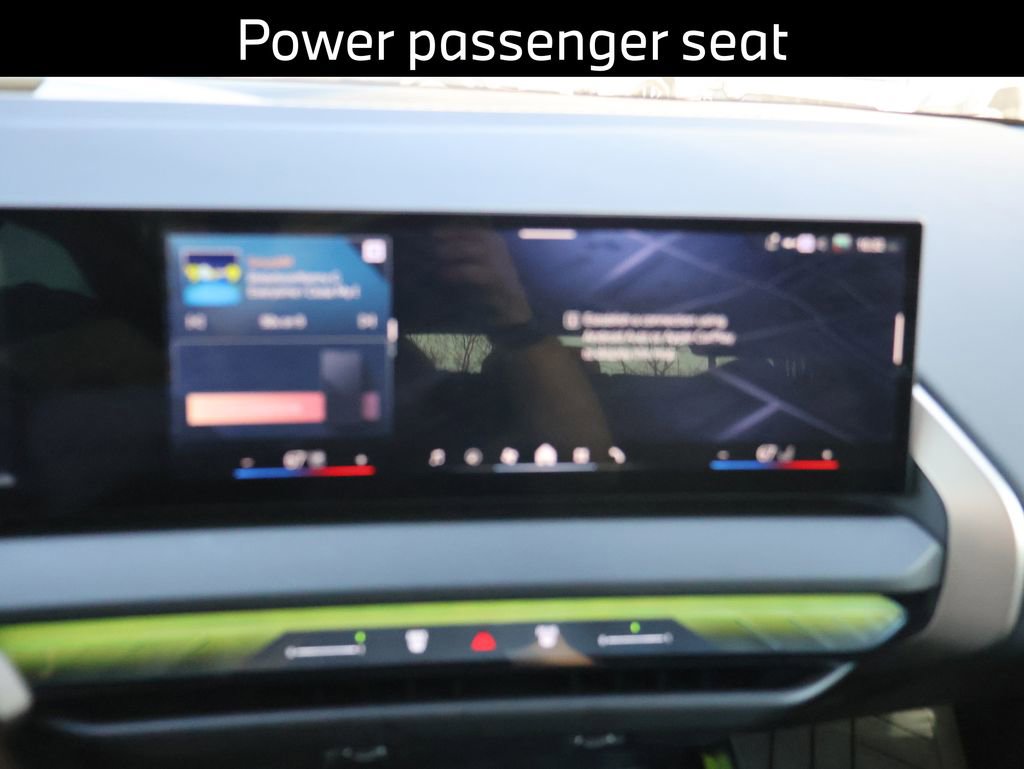 Certified 2025 BMW X3 xDrive30i w/ Premium Package image 25