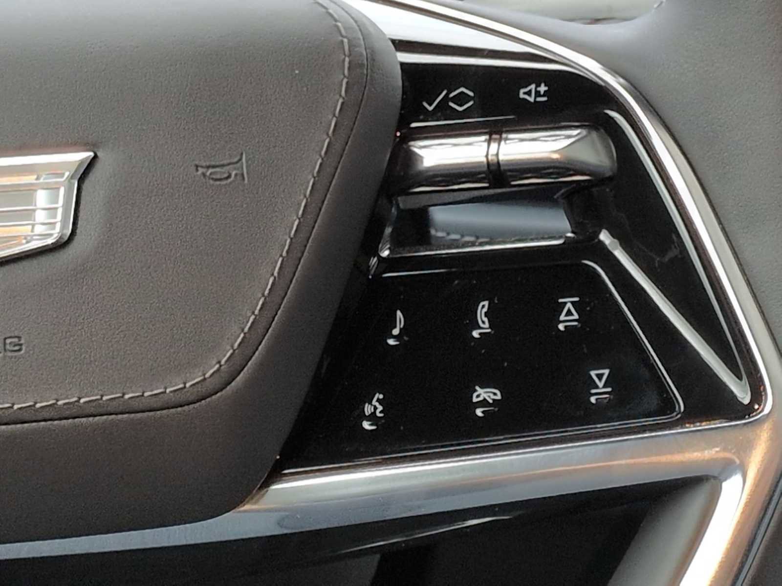 New 2025 Cadillac Escalade IQ Sport 2 image 16