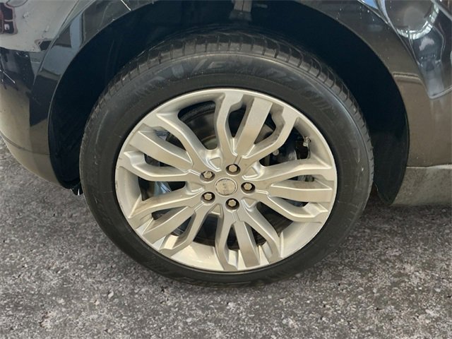 Used 2017 Land Rover Range Rover Sport HSE image 12