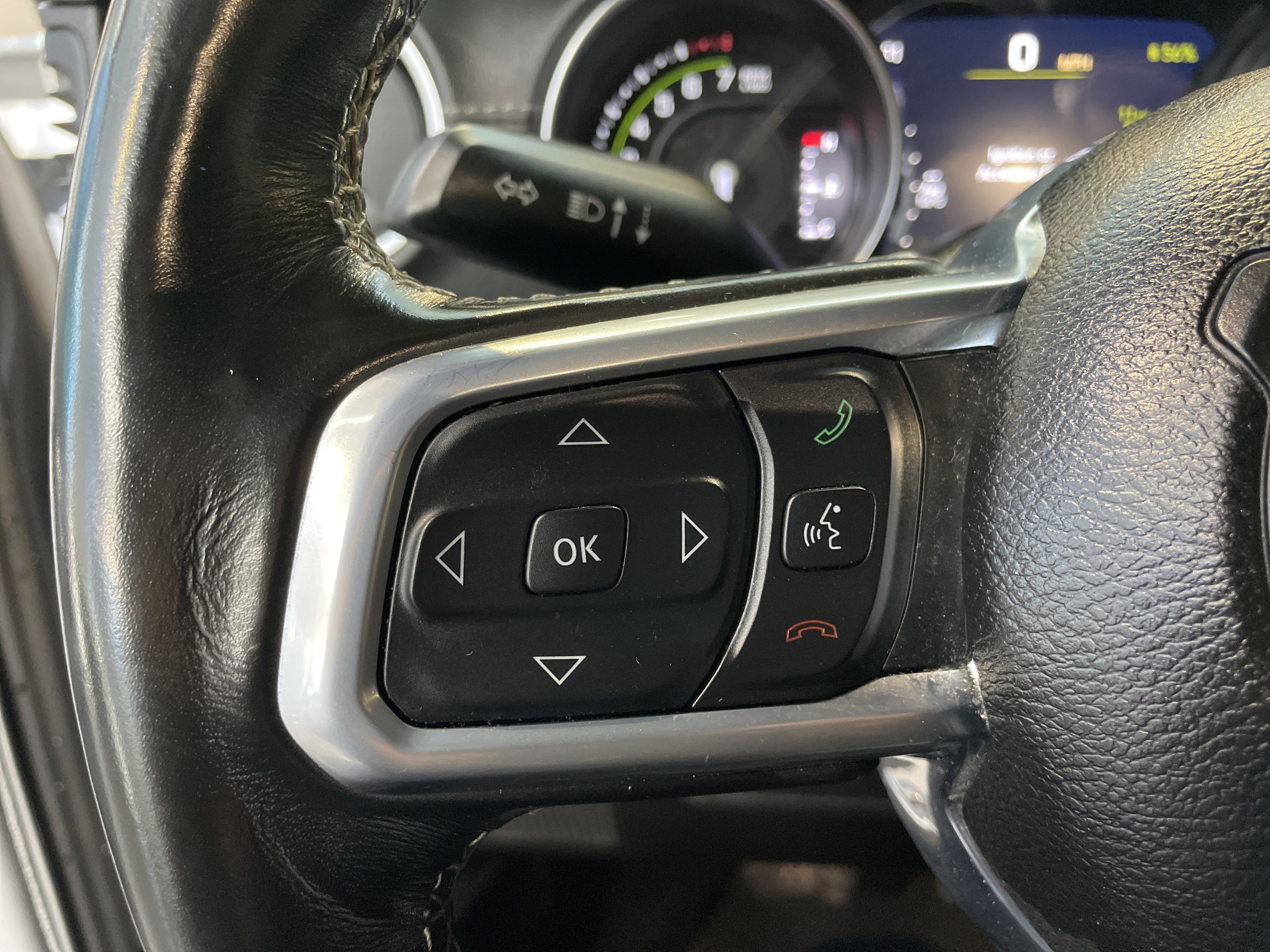 Used 2021 Jeep Wrangler Unlimited Sahara w/ Cold Weather Group AWD/4WD image 19