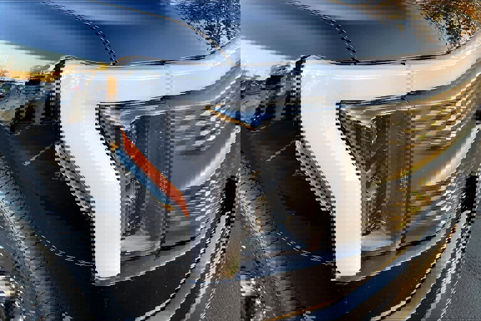 Used 2023 Ford F150 Lightning XLT w/ Equipment Group 312A High image 28