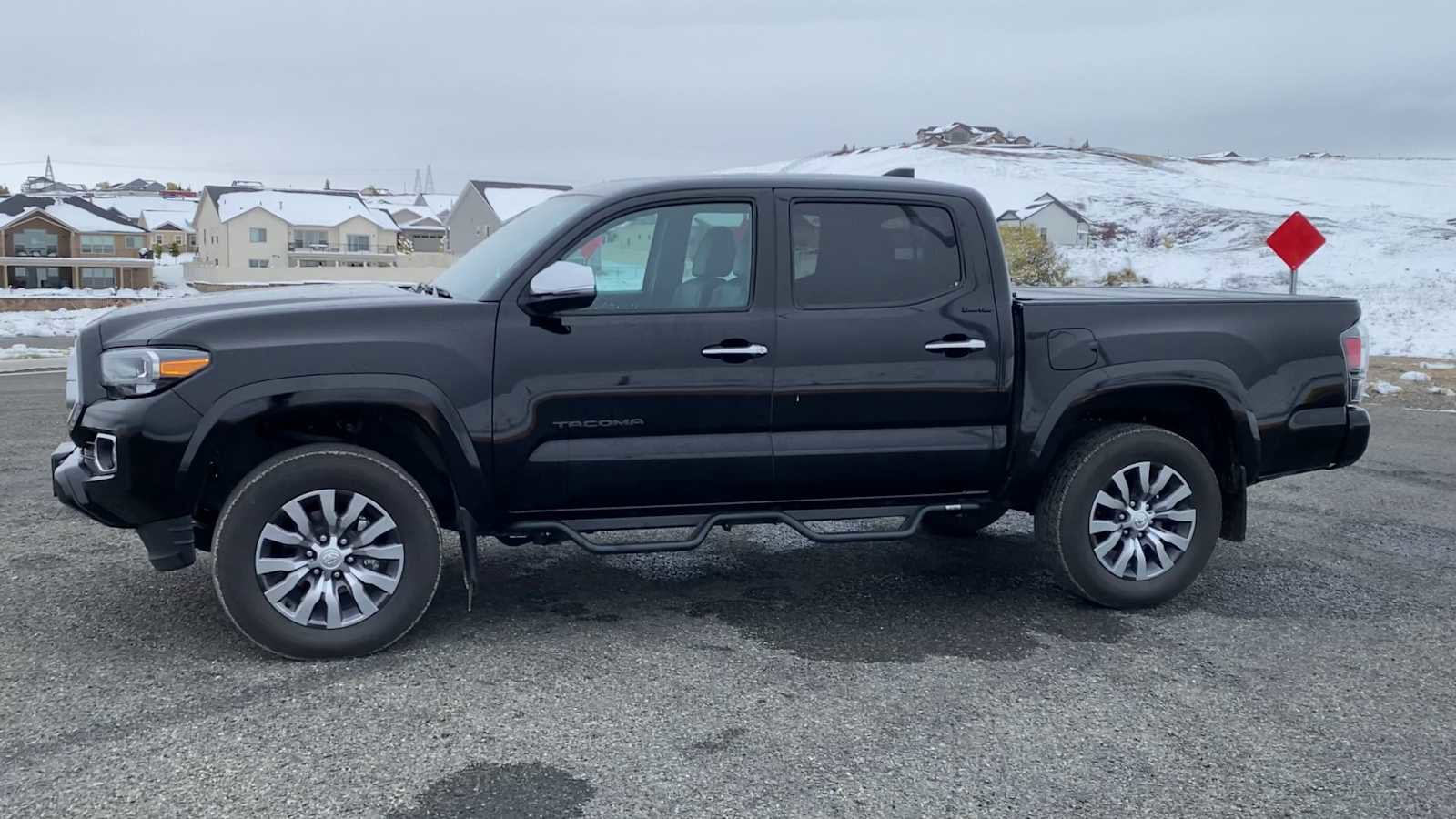 Used 2023 Toyota Tacoma Limited w/ Black Out Package (TMS) image 5