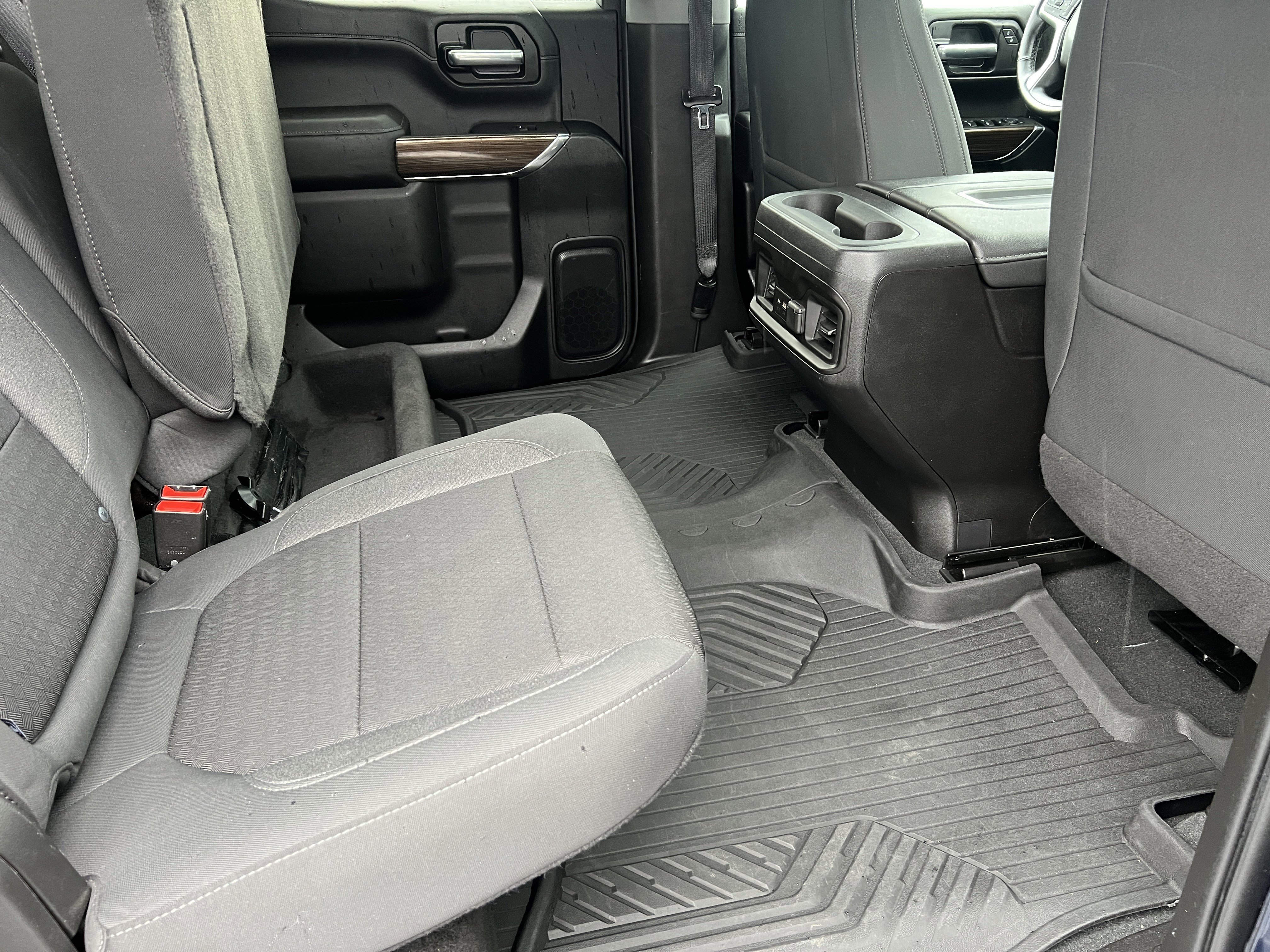 Used 2021 Chevrolet Silverado 1500 LT Trail Boss w/ Convenience Package II image 18