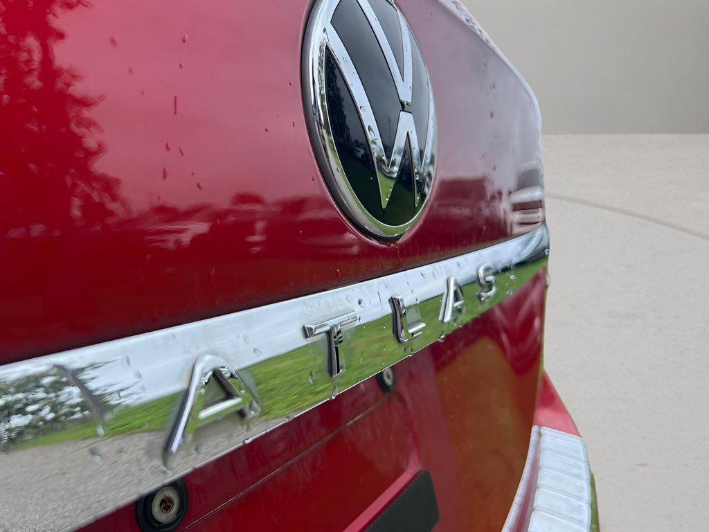Used 2023 Volkswagen Atlas SE AWD/4WD image 22