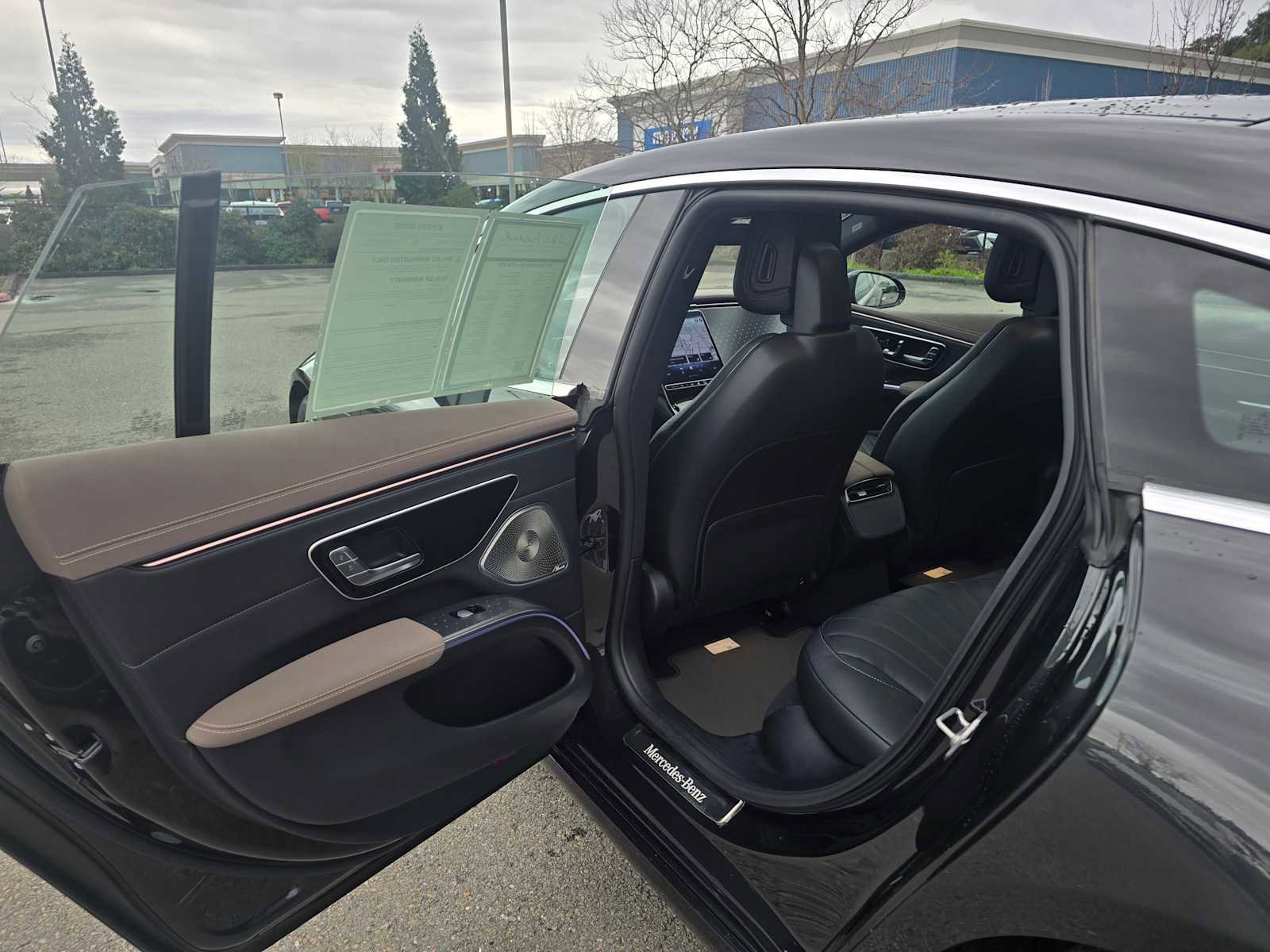 Used 2022 Mercedes-Benz EQS 450+ Sedan image 17