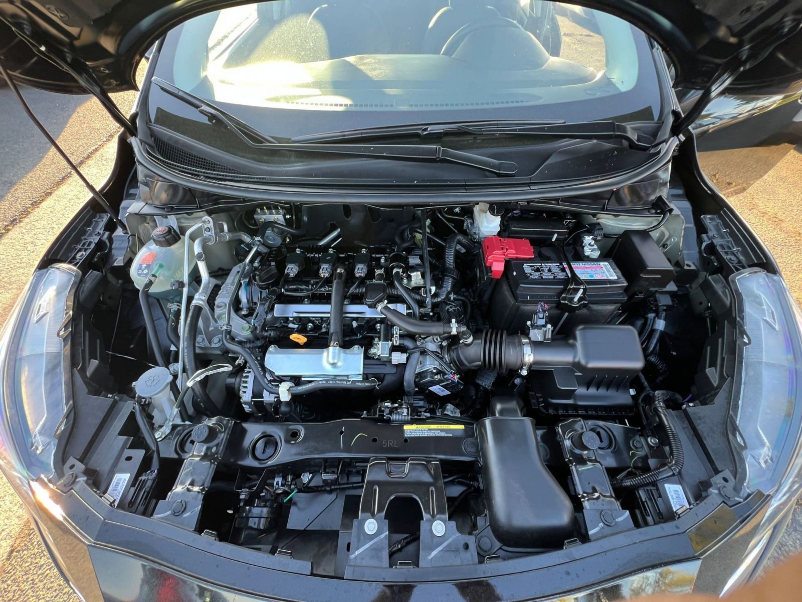 Used 2025 Nissan Versa SV image 30