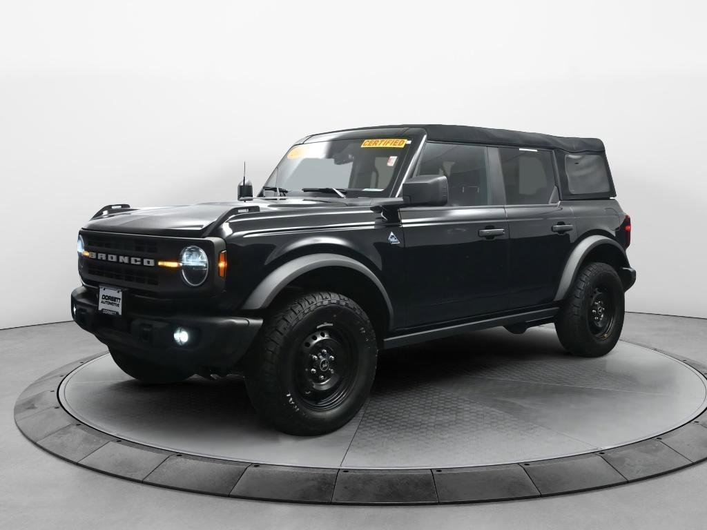 Used 2023 Ford Bronco Black Diamond image 1