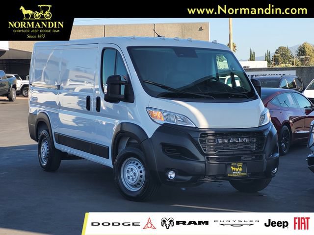 Used 2024 RAM ProMaster 2500 w/ Convenience Group