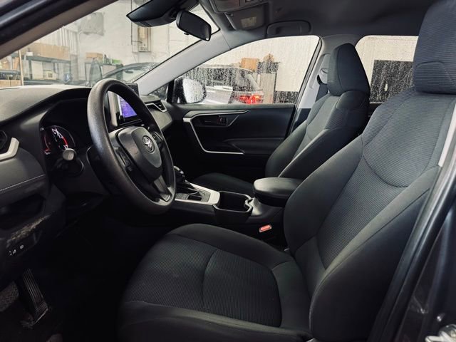Used 2024 Toyota RAV4 LE image 15