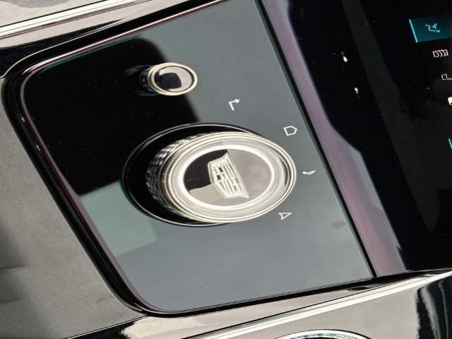 New 2026 Cadillac Escalade IQ Sport 2 w/ LPO, ONYX Package AWD/4WD image 28