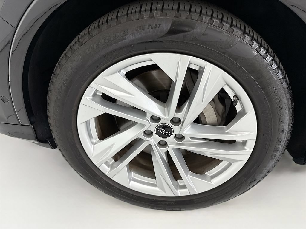 Certified 2023 Audi Q7 3.0T Prestige AWD/4WD image 30