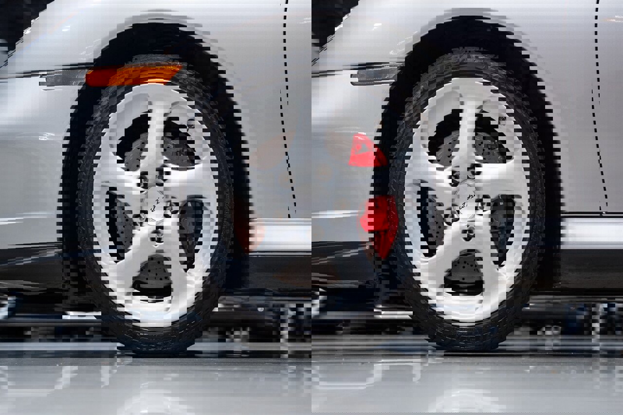 Used 2001 Porsche 911 Turbo image 12