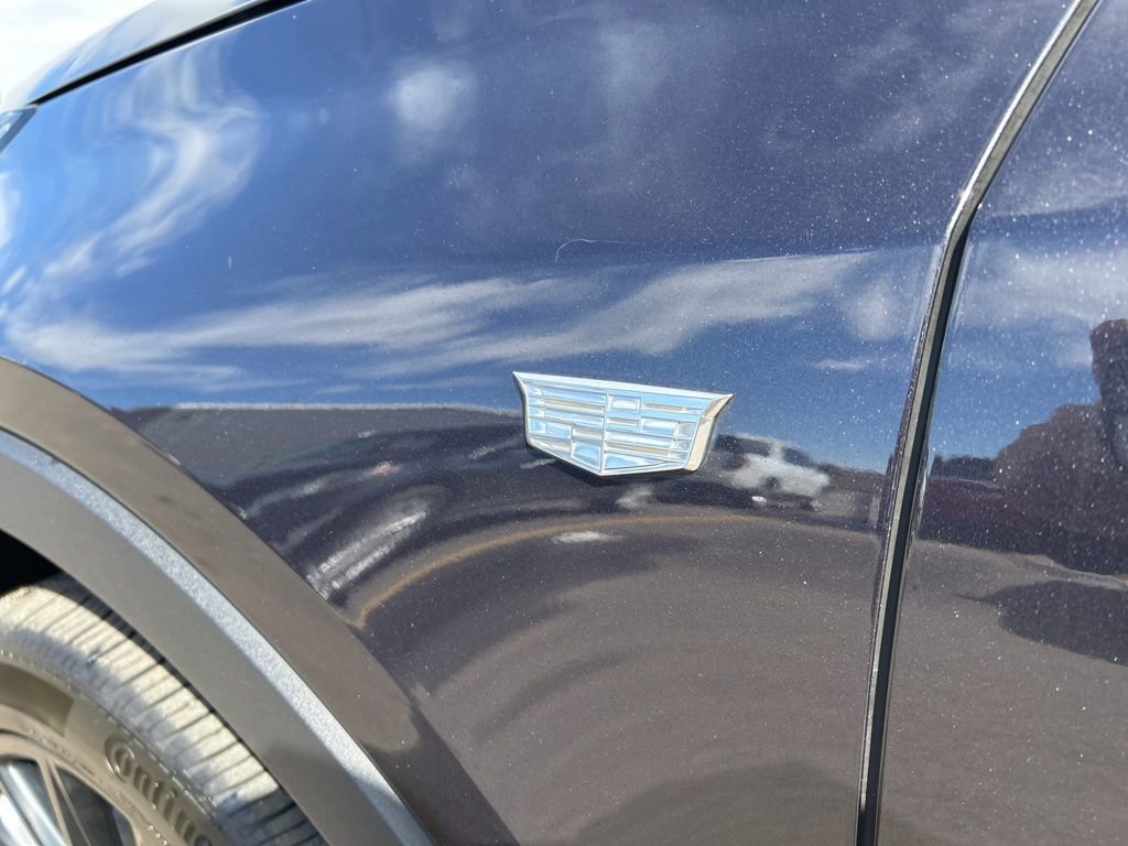 Used 2023 Cadillac XT4 Sport AWD/4WD image 11