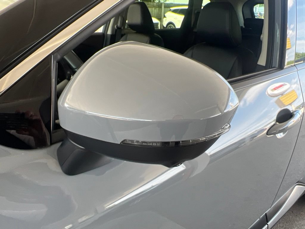 Certified 2023 Nissan Rogue SL AWD/4WD image 32