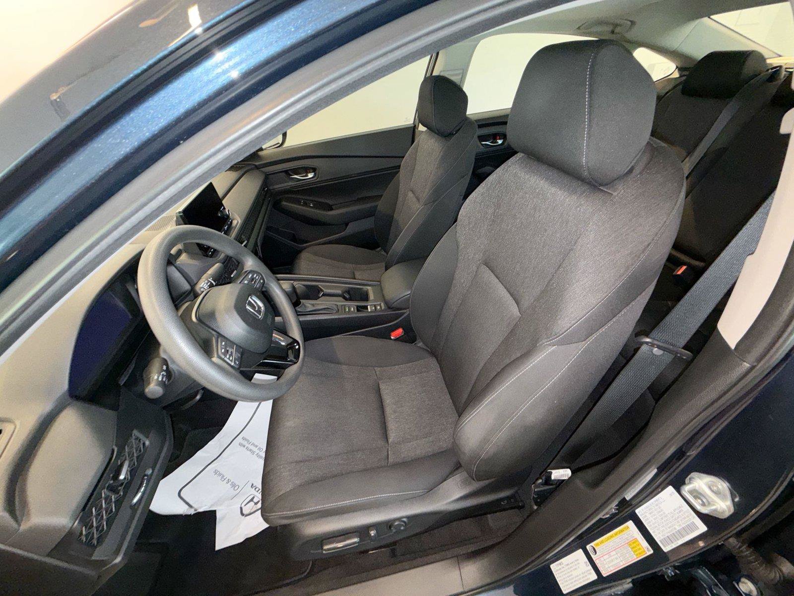 Used 2025 Honda Accord SE image 13