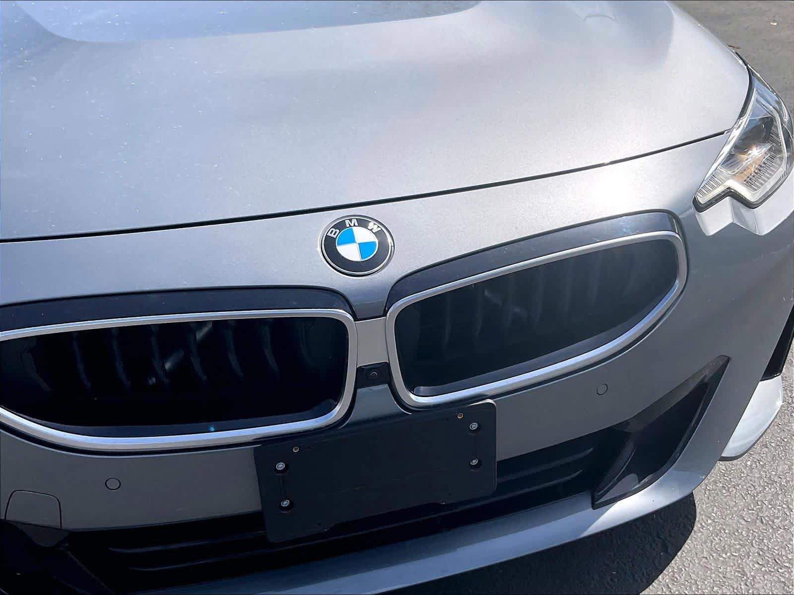 Used 2025 BMW 230i Coupe w/ Premium Package RWD image 31