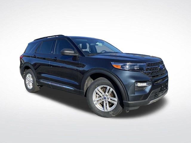 Certified 2022 Ford Explorer XLT w/ Equipment Group 202A image 36