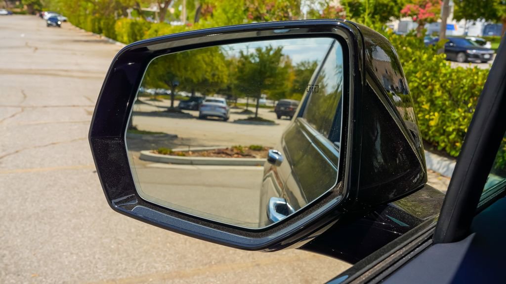 New 2026 Cadillac Escalade IQL Luxury image 29