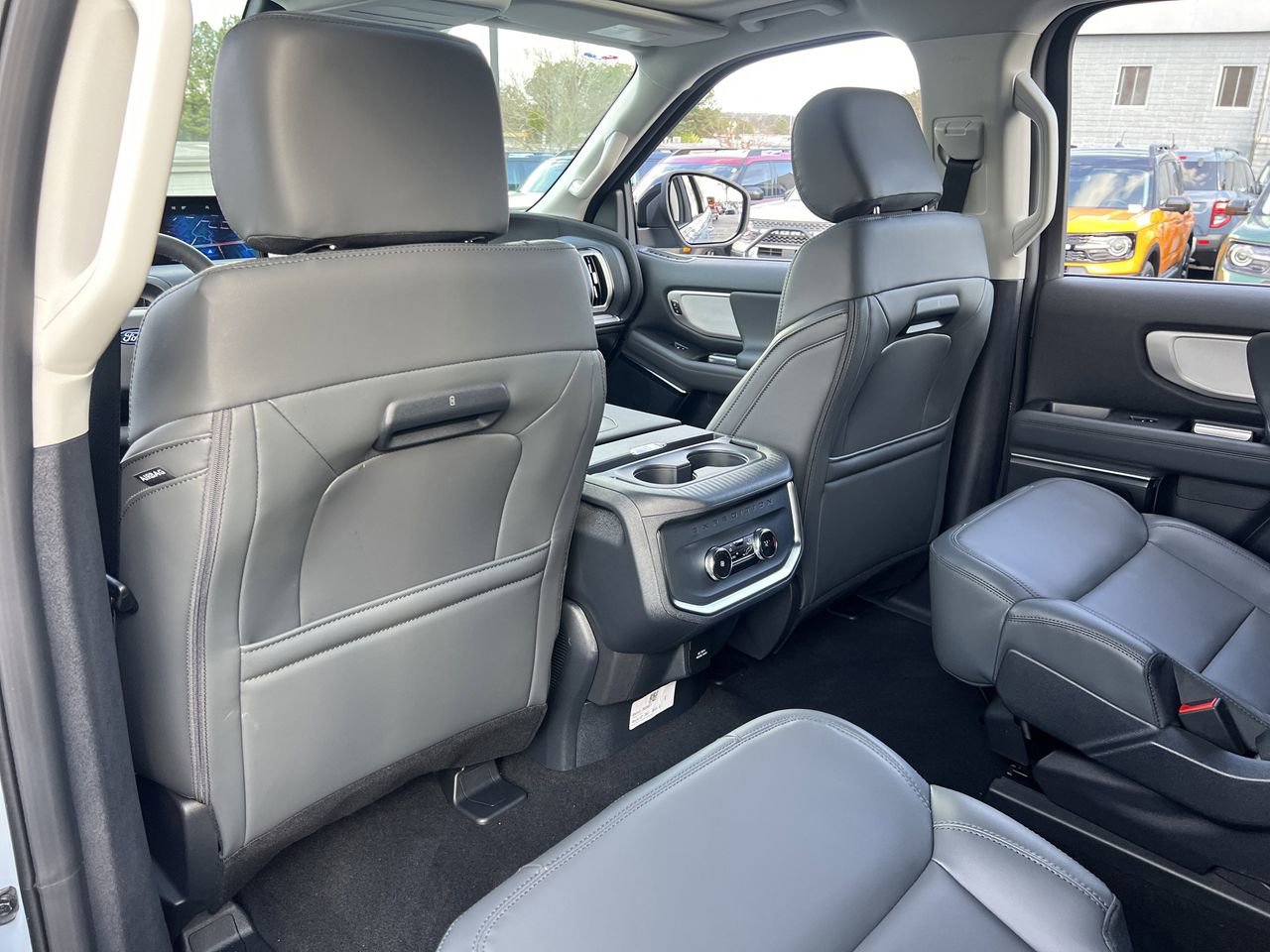New 2026 Ford Expedition Active image 17