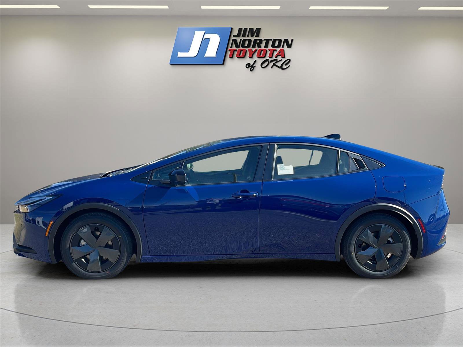 New 2026 Toyota Prius Plug-In Hybrid image 8