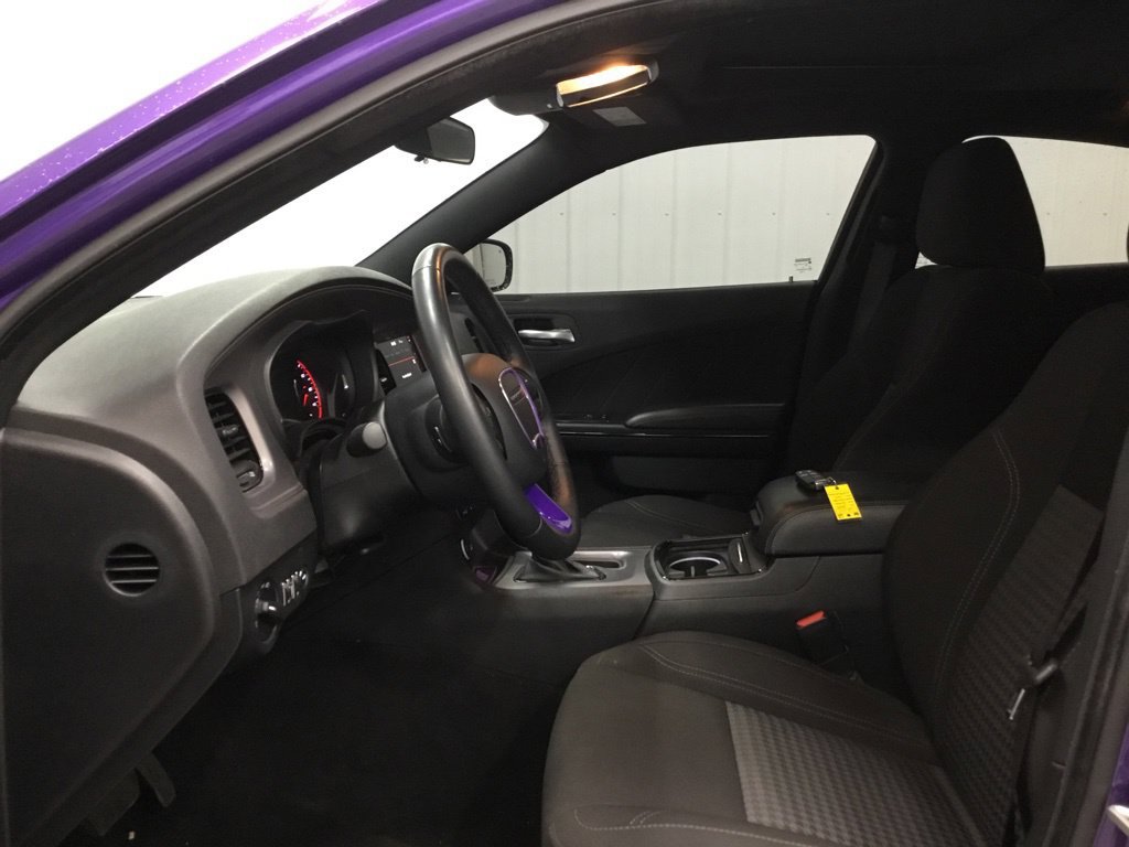 Used 2023 Dodge Charger SXT w/ Blacktop Package RWD image 5