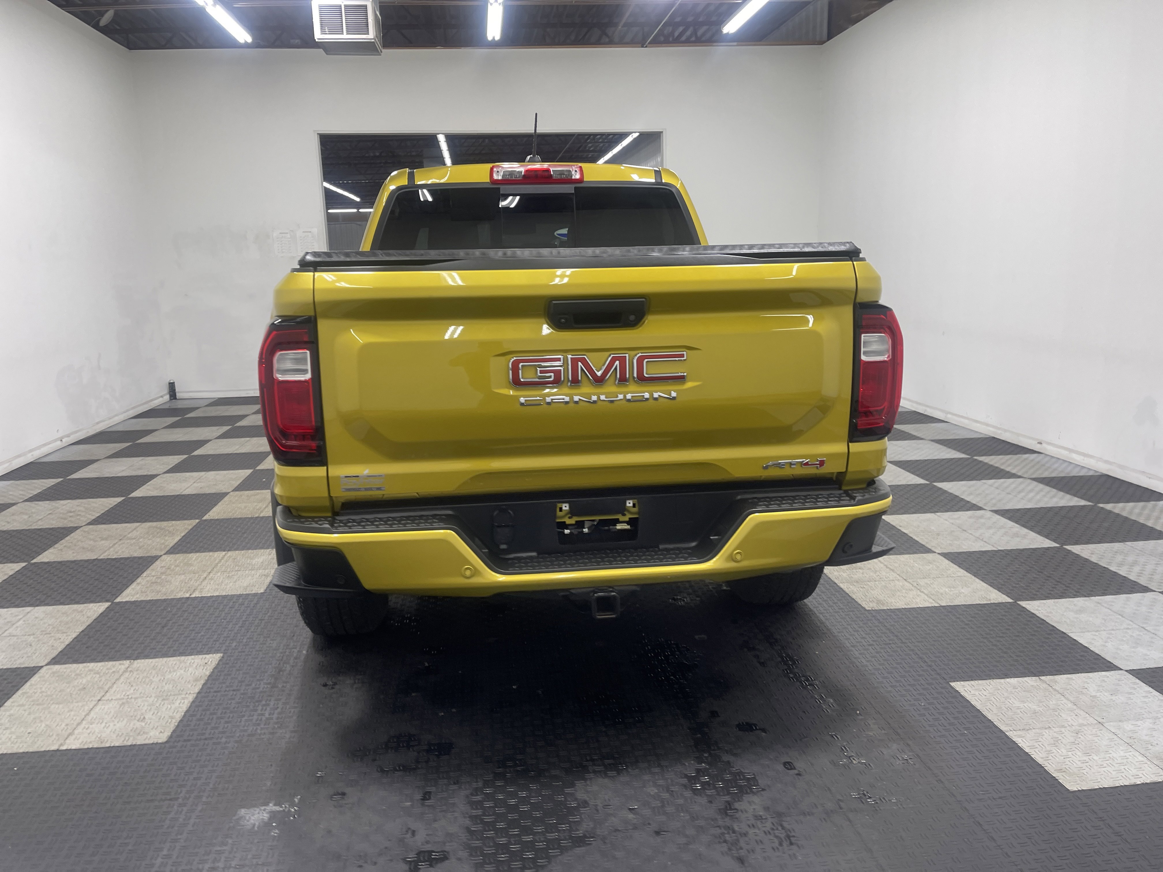 Used 2023 GMC Canyon AT4 w/ AT4 Premium Package image 3