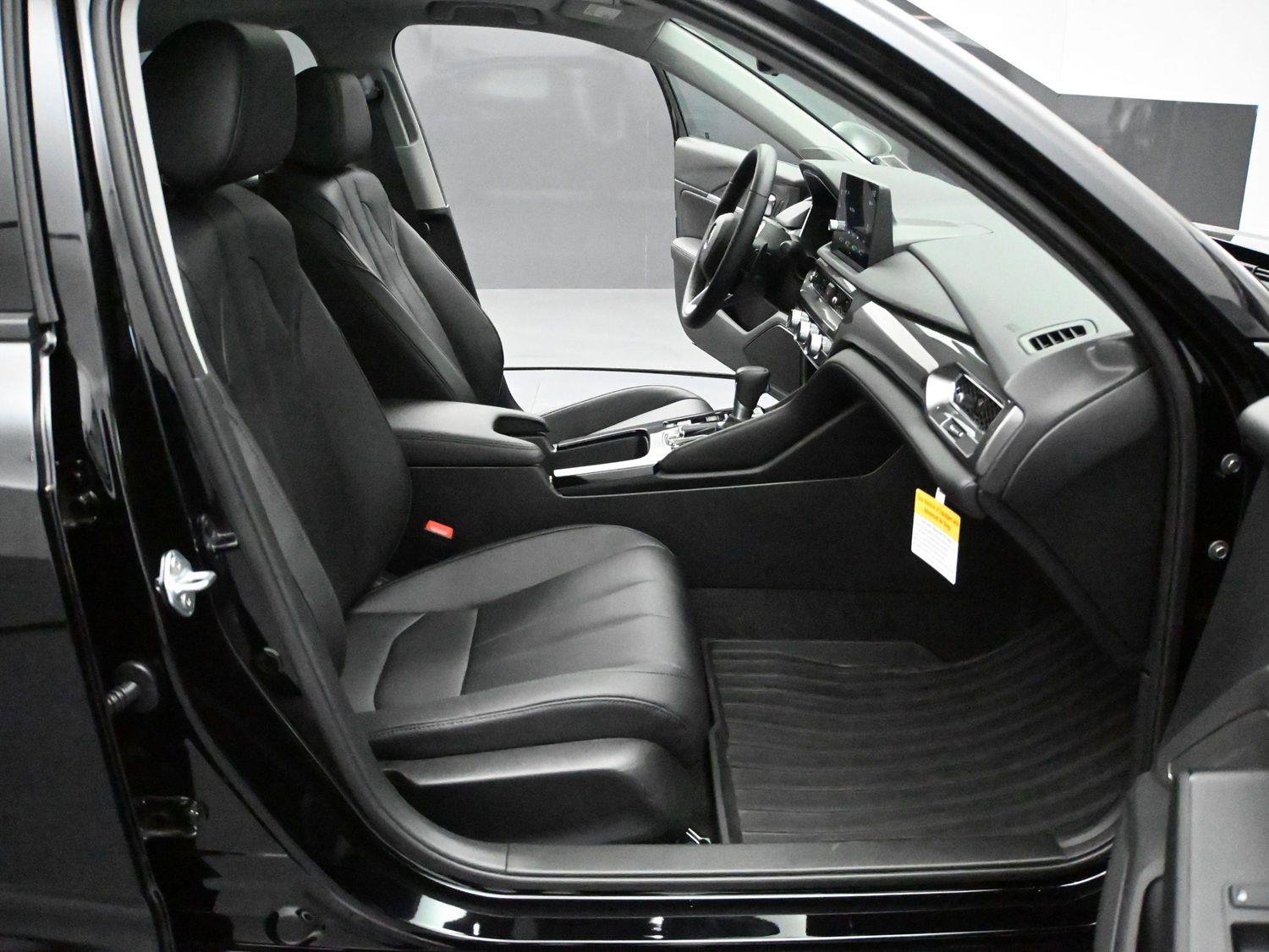 Certified 2026 Acura Integra image 17