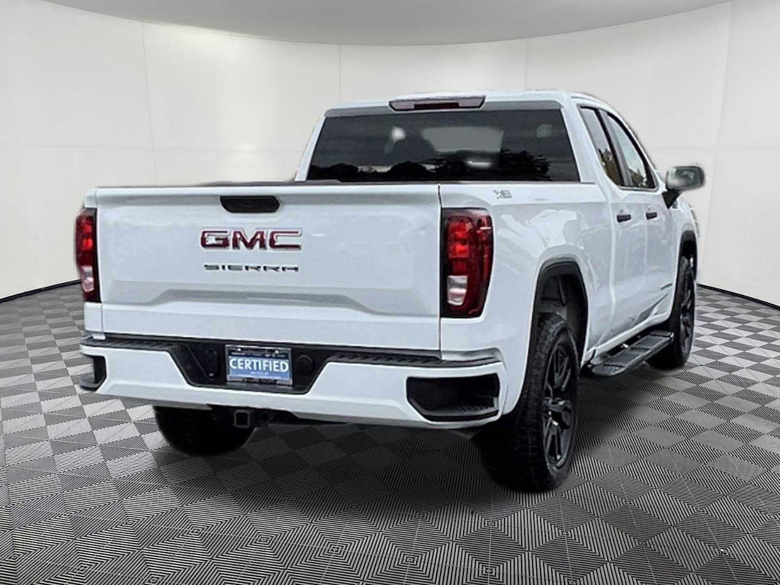 Certified 2025 GMC Sierra 1500 Pro w/ Graphite Edition image 6