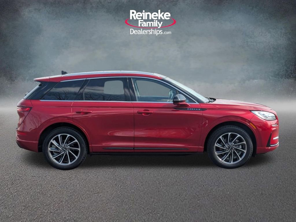 Used 2024 Lincoln Corsair Grand Touring w/ Equipment Group 301A AWD/4WD image 4