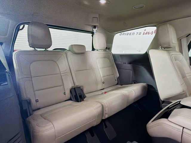 Used 2022 Lincoln Navigator Reserve AWD/4WD image 33
