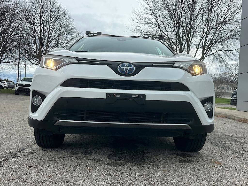 Certified 2018 Toyota RAV4 XLE w/ Protection Package image 8