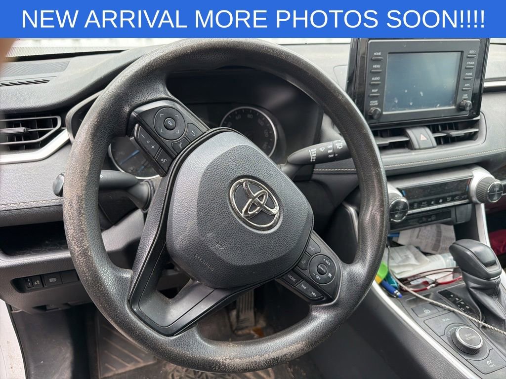Used 2019 Toyota RAV4 LE w/ Carpet Mat Package AWD/4WD image 14