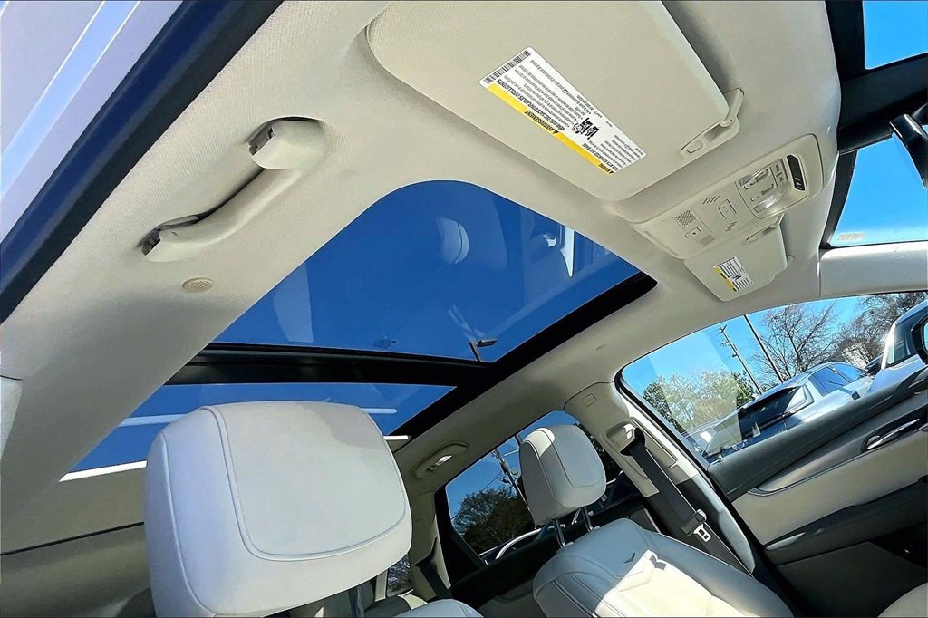 Certified 2022 Cadillac XT5 Premium Luxury image 27