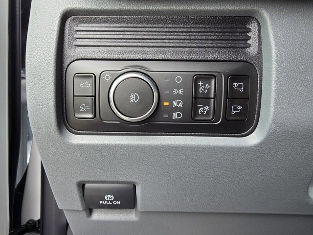 New 2025 Ford F350 XLT w/ Black Appearance Package image 24