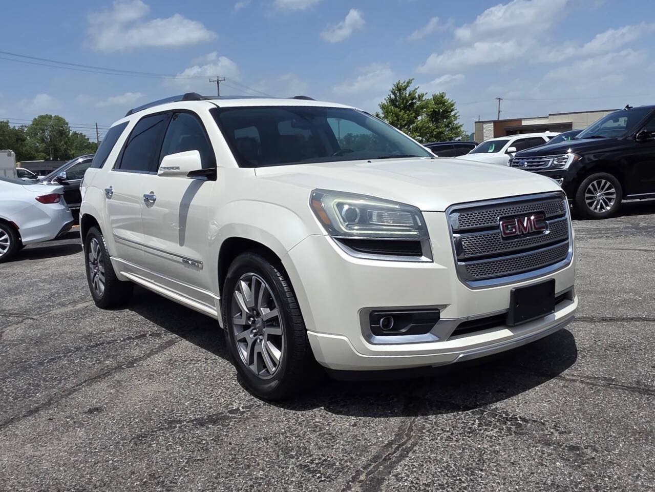 Used 2014 GMC Acadia Denali FWD image 8