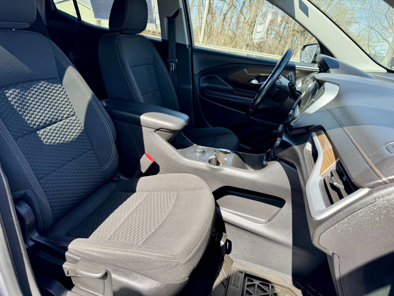 Used 2019 GMC Terrain SLE image 24