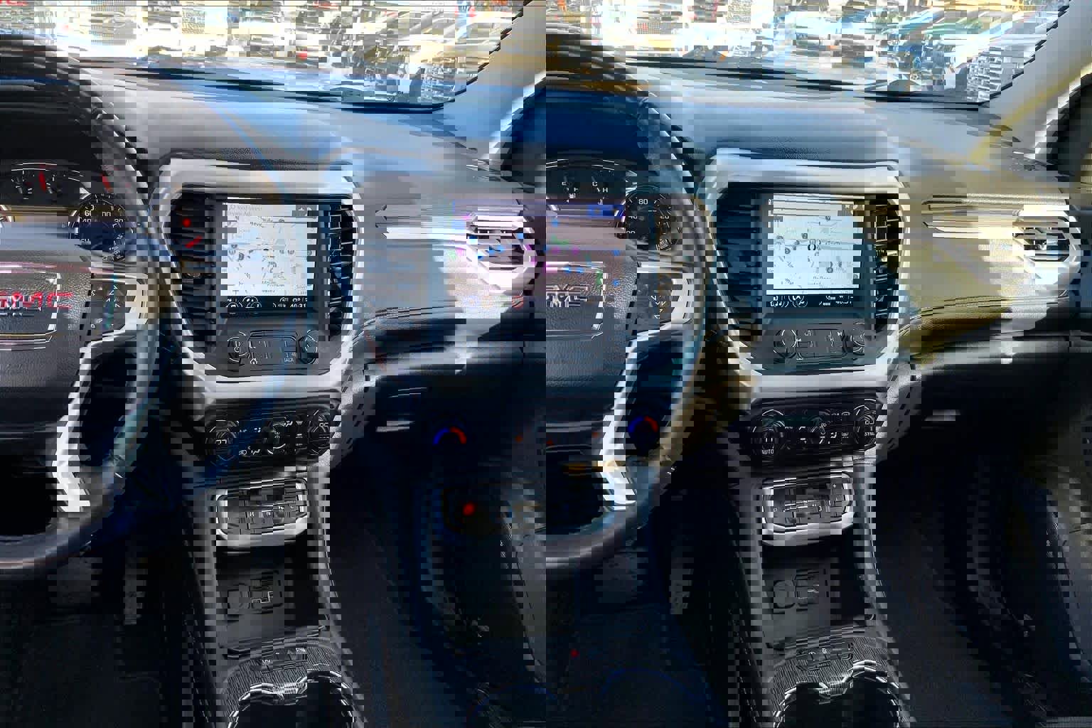 Certified 2021 GMC Acadia SLT image 5