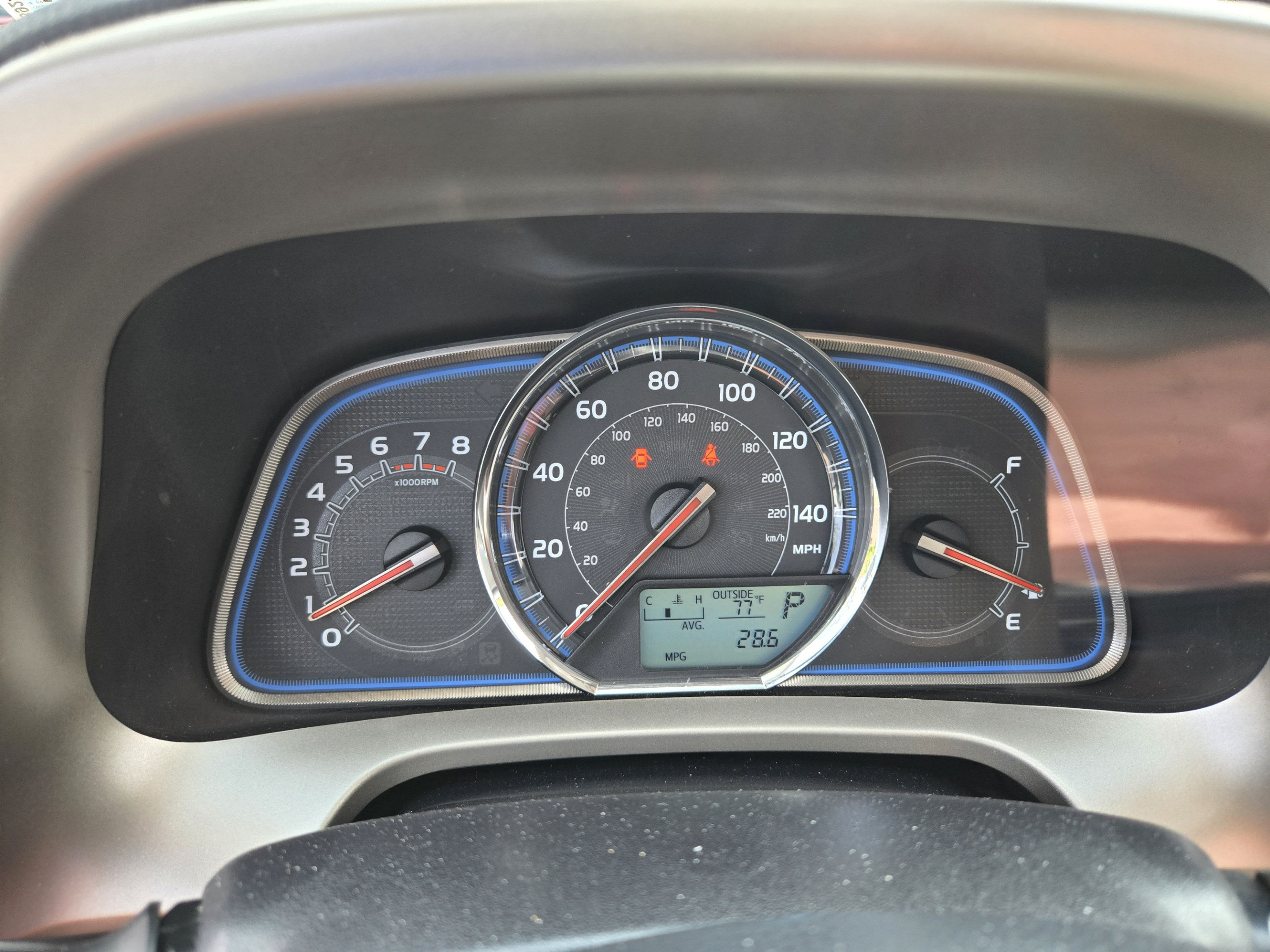 Used 2015 Toyota RAV4 Limited w/ Technology Package FWD image 16