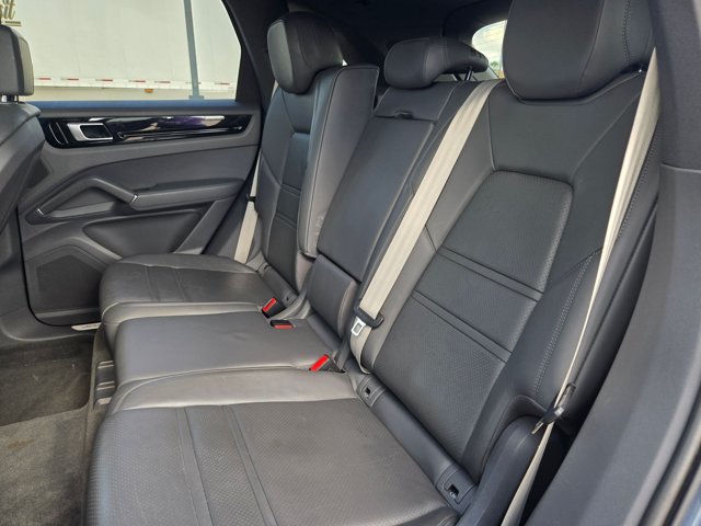 Used 2019 Porsche Cayenne AWD/4WD image 20