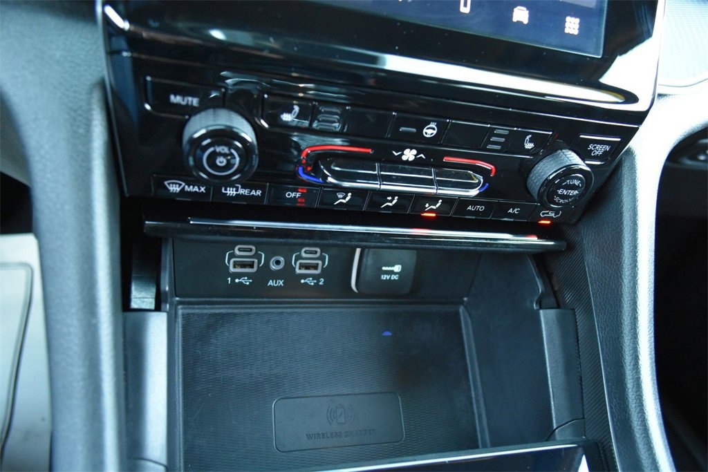 Used 2024 Jeep Grand Cherokee Altitude image 22