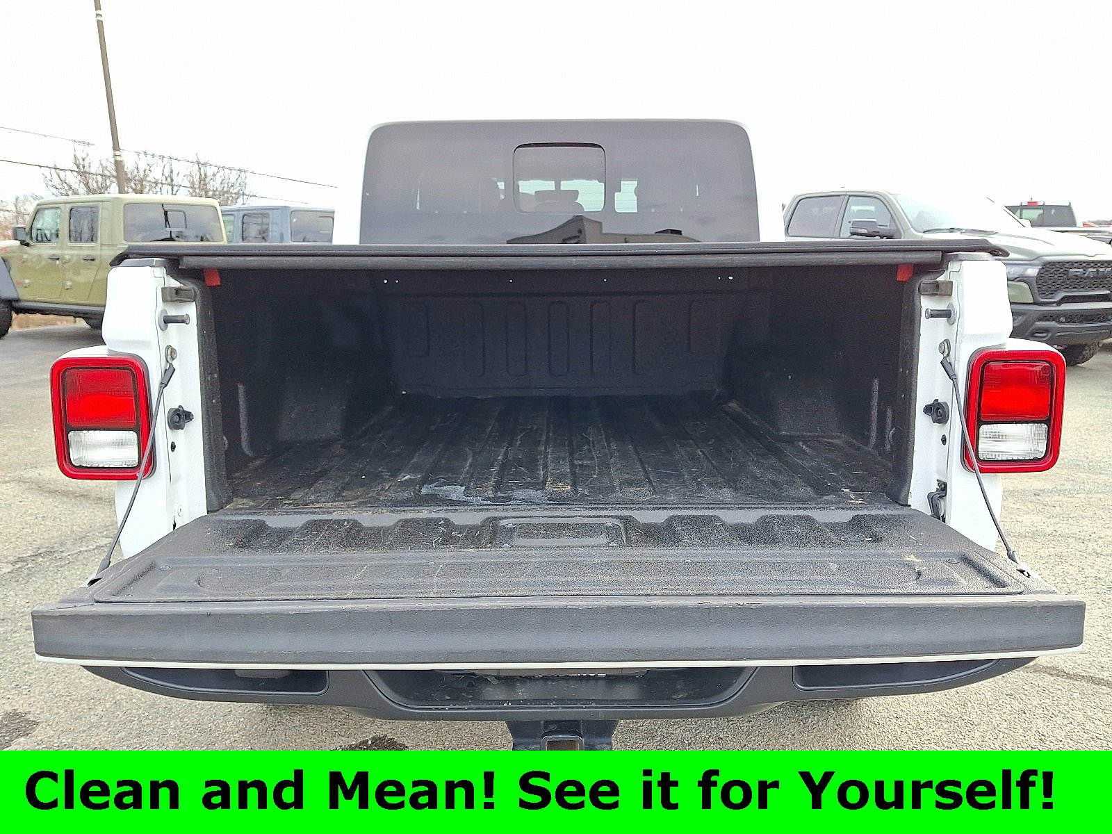 Used 2020 Jeep Gladiator Overland image 28