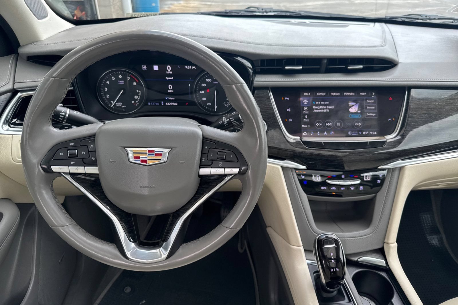 Certified 2021 Cadillac XT6 Premium Luxury w/ LPO, Radiant Package AWD/4WD image 18