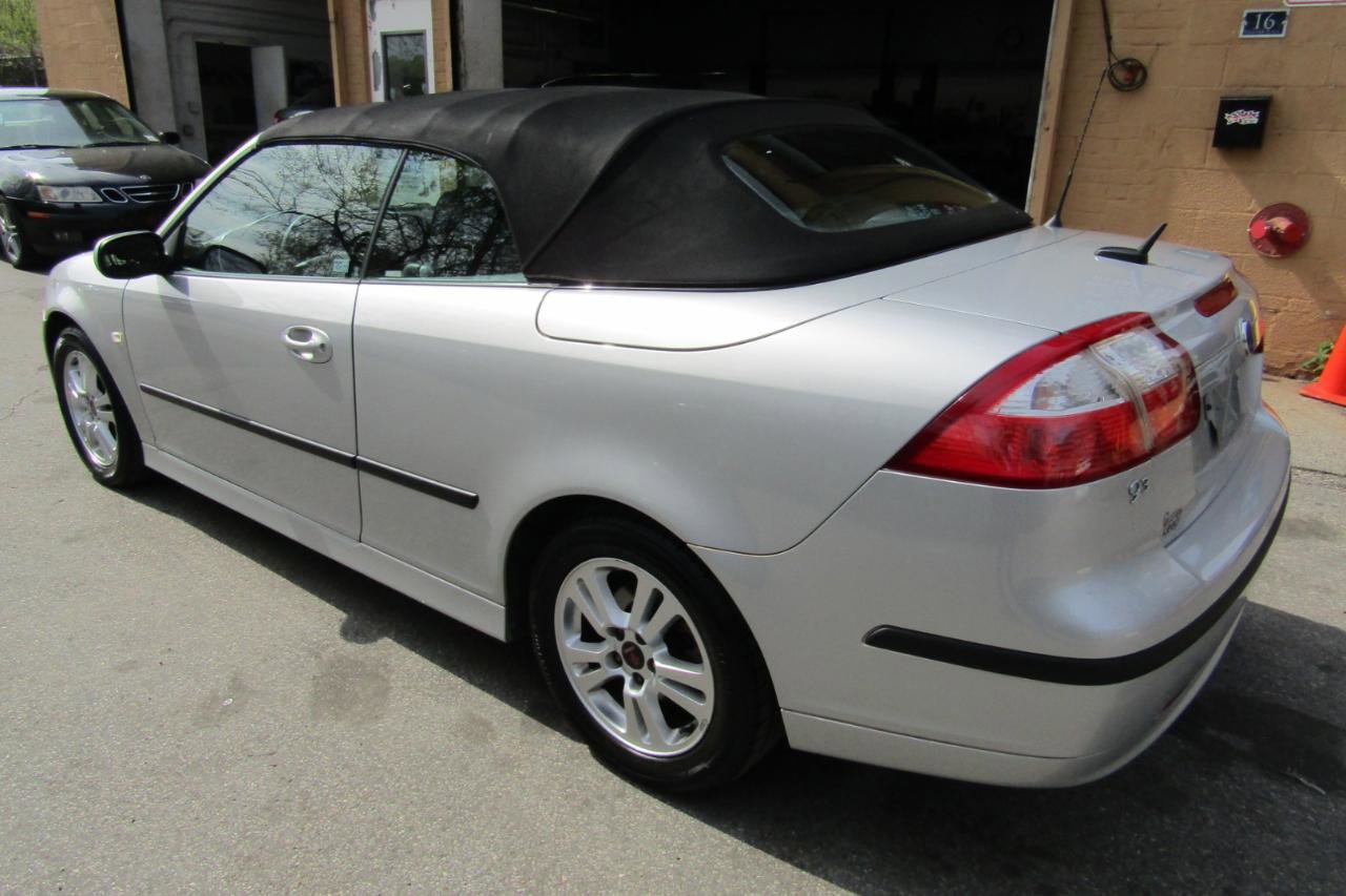 Used 2007 Saab 9-3 2.0T w/ Premium Audio Pkg FWD image 3
