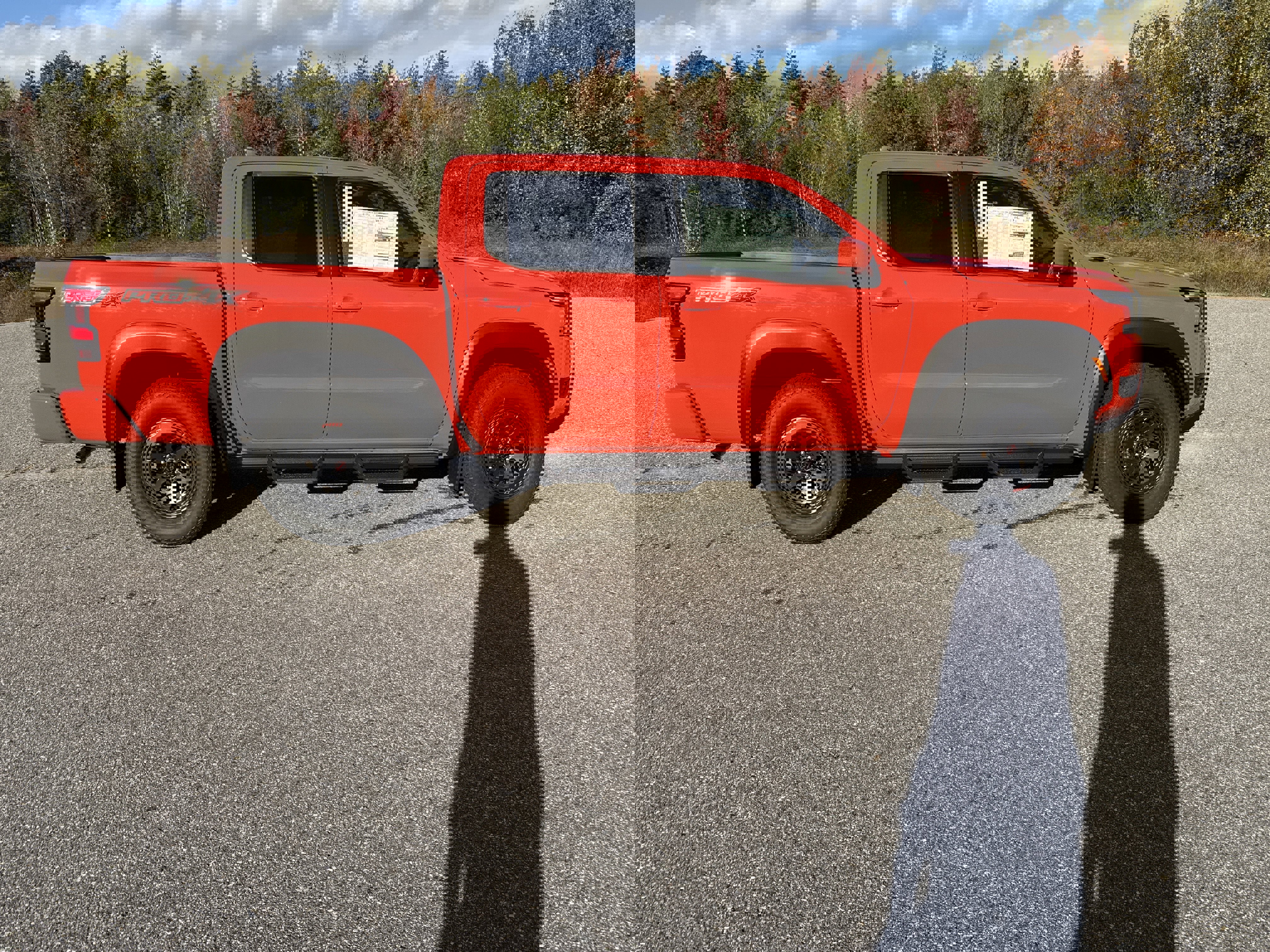New 2026 Nissan Frontier PRO-4X w/ Pro-4x Convenience Package image 8