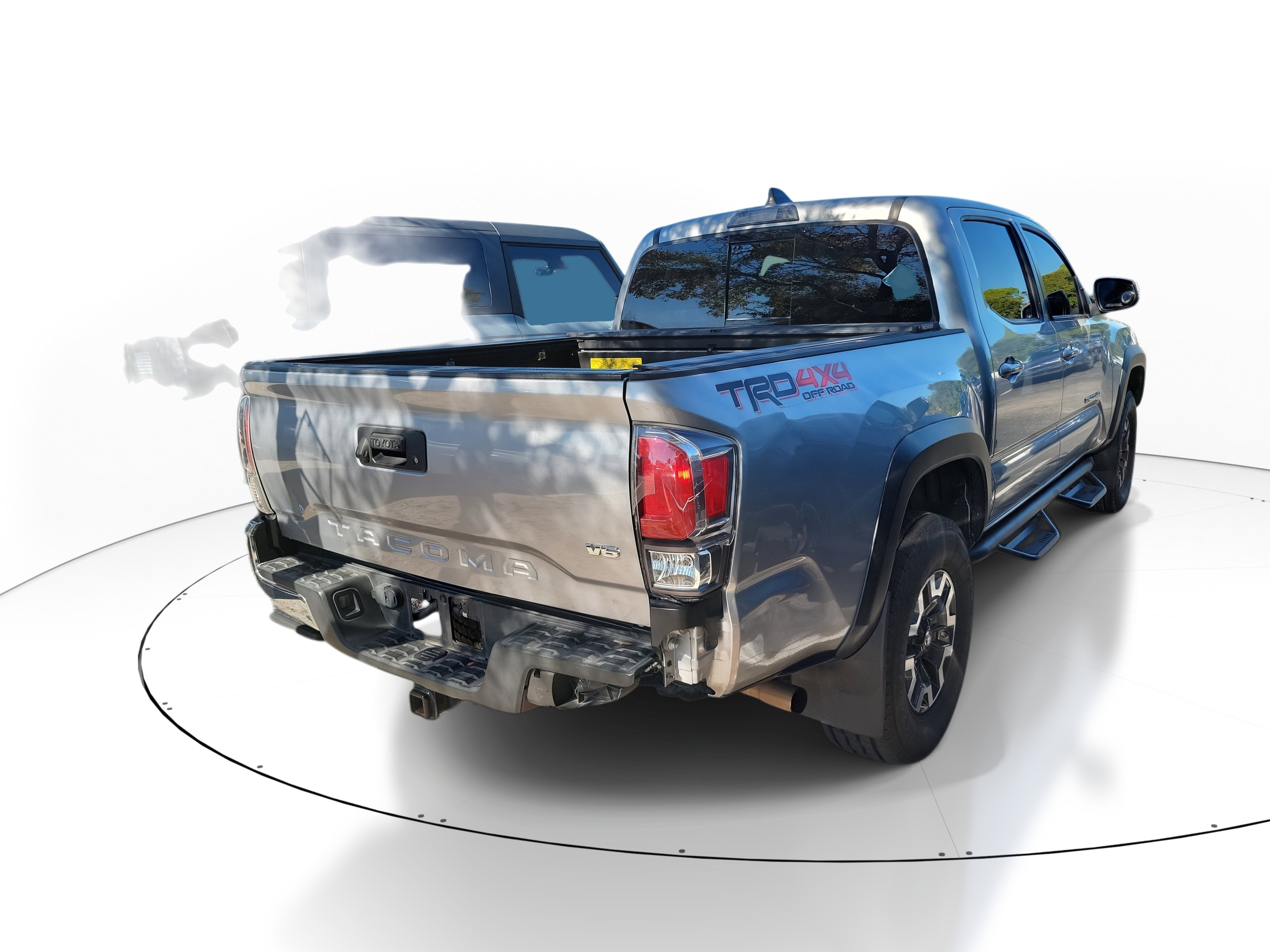Used 2020 Toyota Tacoma TRD Off-Road image 9