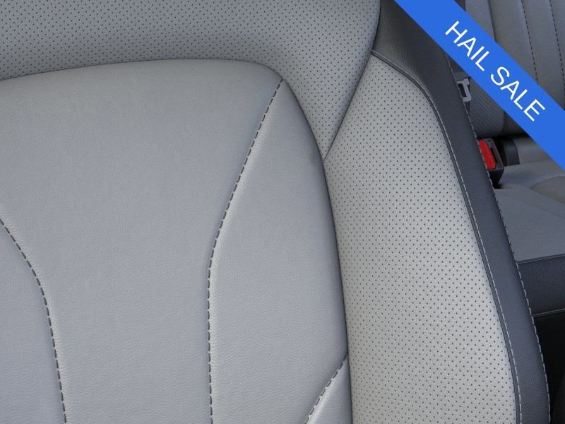 New 2025 Ford Escape SE w/ PHEV Premium Package FWD image 16