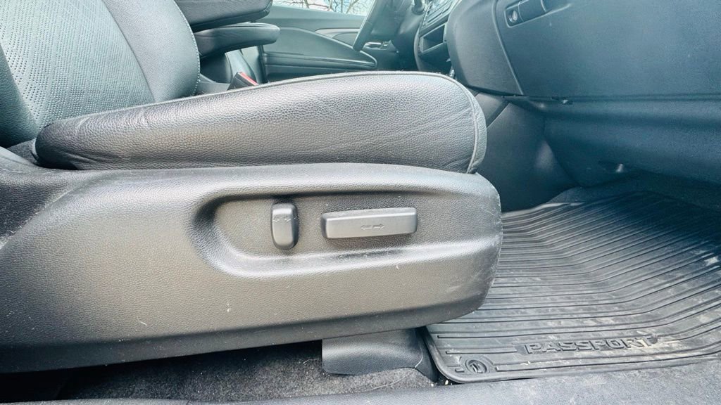 Used 2021 Honda Passport EX-L image 16