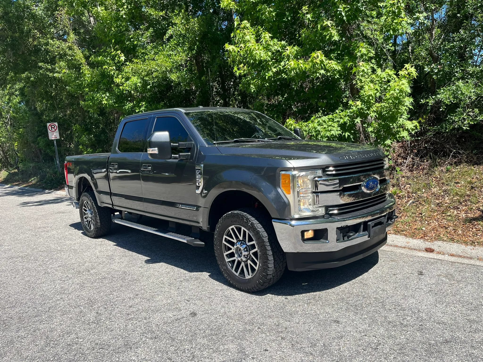 Used 2017 Ford F250 Lariat w/ Lariat Ultimate Package AWD/4WD image 7