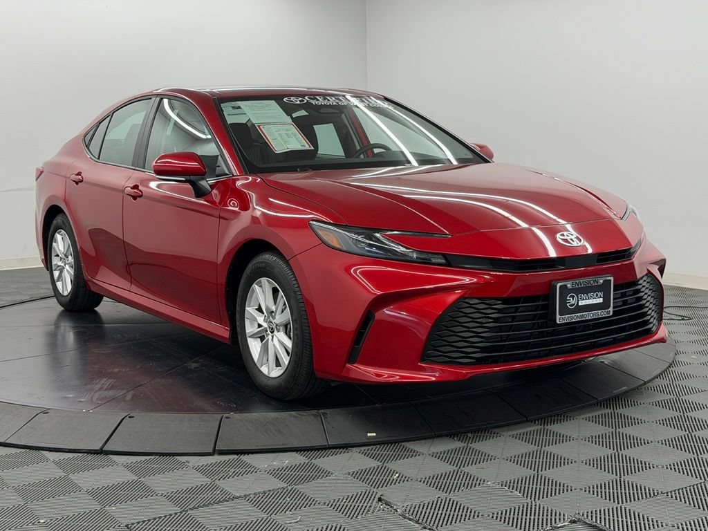 Used 2026 Toyota Camry LE FWD image 8