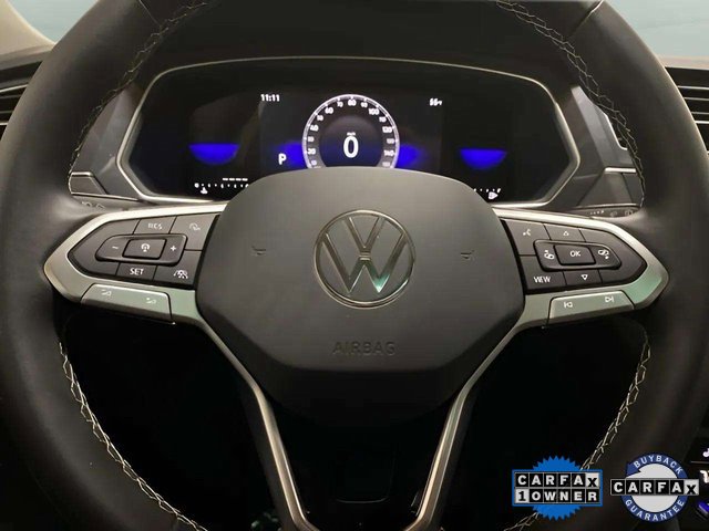 Used 2023 Volkswagen Tiguan SE w/ Panoramic Sunroof Package image 41